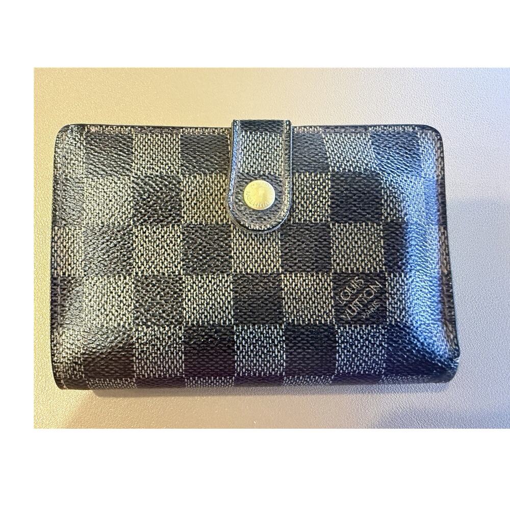 Authentic Louis Vuitton Damier Kisslock Wallet Coin Purse COA Included